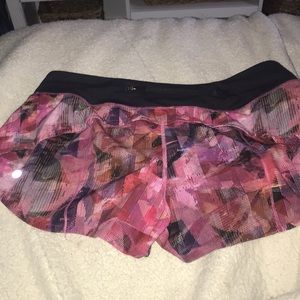 LULULEMON SHORTS